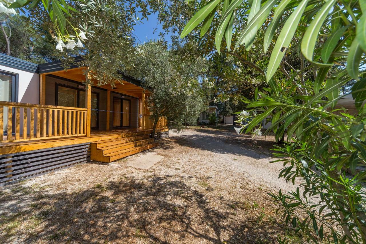 Diana & Josip Mobile Homes ビオグラード・ナ・モル エクステリア 写真